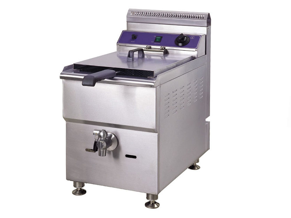 Single Tank Deep Fryer 18 Ltr Commercial for Sale in Kampala Uganda. Cooking Equipment/Commercial Food Cooking Equipment in Uganda. Commercial Kitchen Equipment, Hotel/Restaurant Equipment Supplier in Kampala Uganda, East Africa: Kigali-Rwanda, Nairobi-Mombasa-Kenya, Juba-South Sudan, DRC-Congo, Tanzania, Machinery Uganda