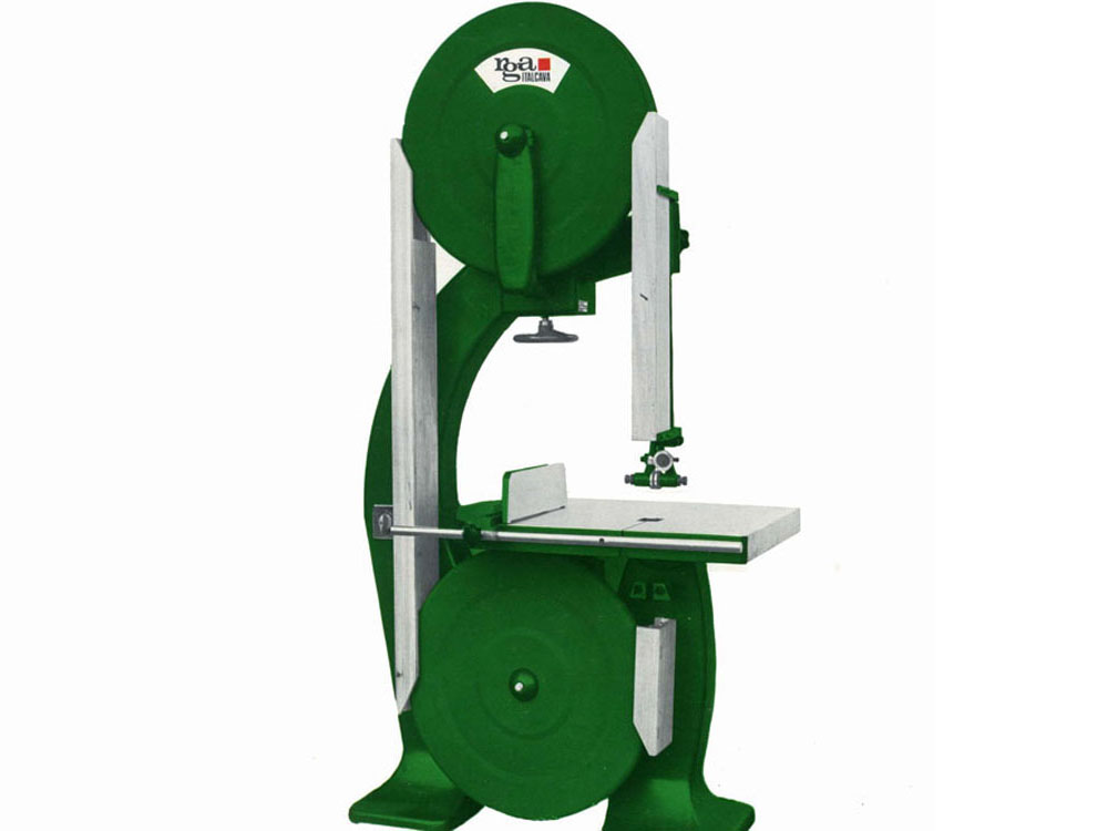 Band Saw Heavy Duty for Sale in Uganda. Industrial Wood Machinery Uganda. Quality Wood Machinery/Woodworking Equipment And Lumber/Wood Tools, Solid Wood Processing Machines, Timber Machinery, Carpentry Machinery, Wood Furniture Making Machinery Stores/Shops Uganda. Leading Wood Machinery Companies, Suppliers, Importers, Distributors, Assemblers and Installers of Wood Machinery/Carpentry Equipment In Kampala Uganda, East Africa: Kigali-Rwanda, Nairobi-Mombasa-Kenya, Juba-South Sudan, DRC-Congo, Tanzania, Ethiopia. machineryug.com